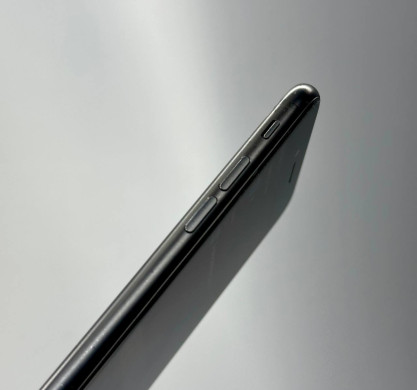 iPhone SE 2020 (2-го поколения) 64GB Black
